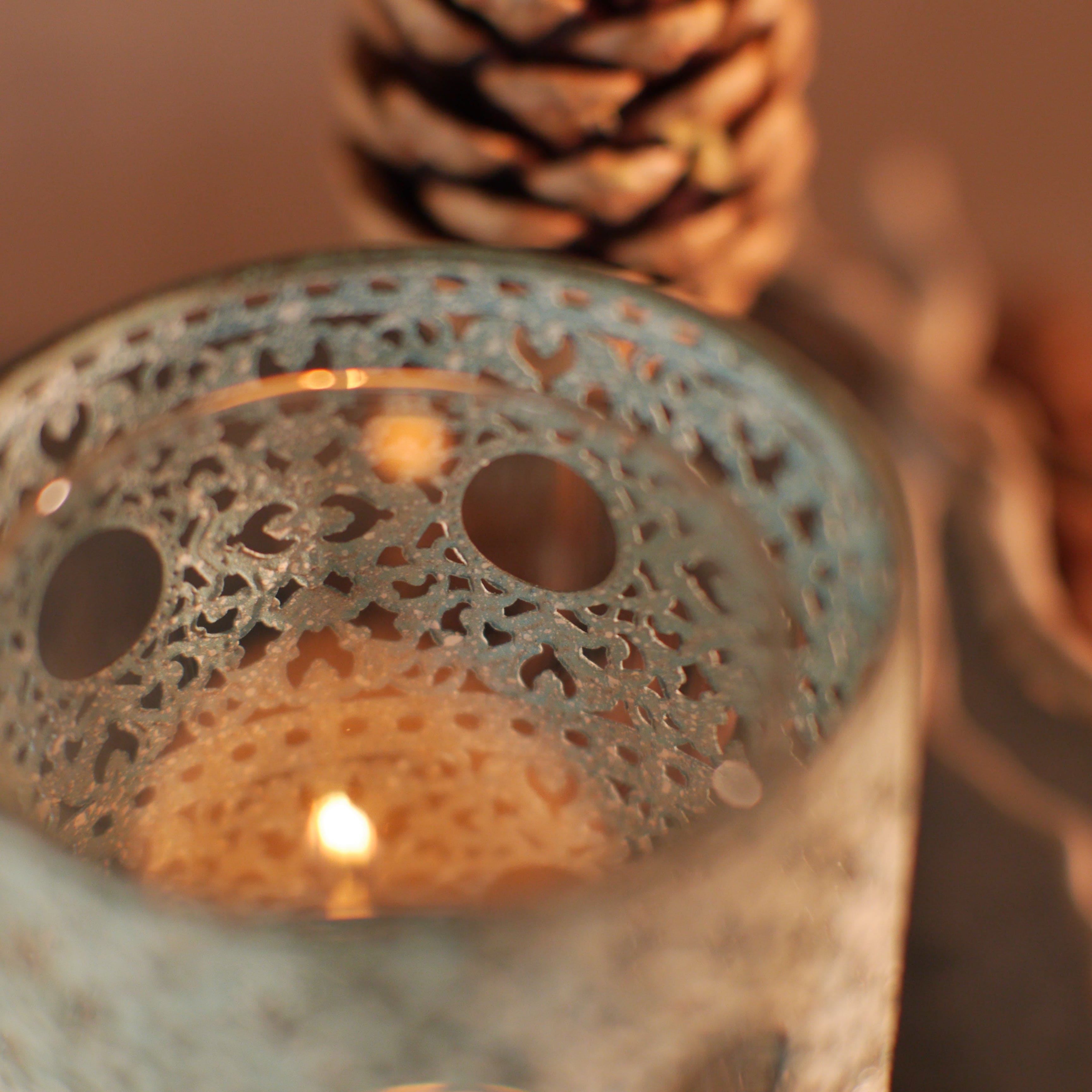 Teelicht mit Ornamenten